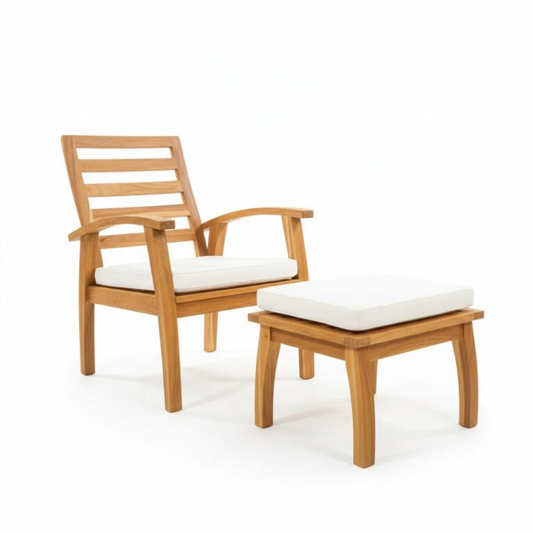 Silla de teca con reposapiés y cojines impermeables